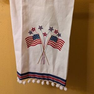 Pier 1 Imports Patriotic American Flag Embroidered Tea Towel Stars & Stripes